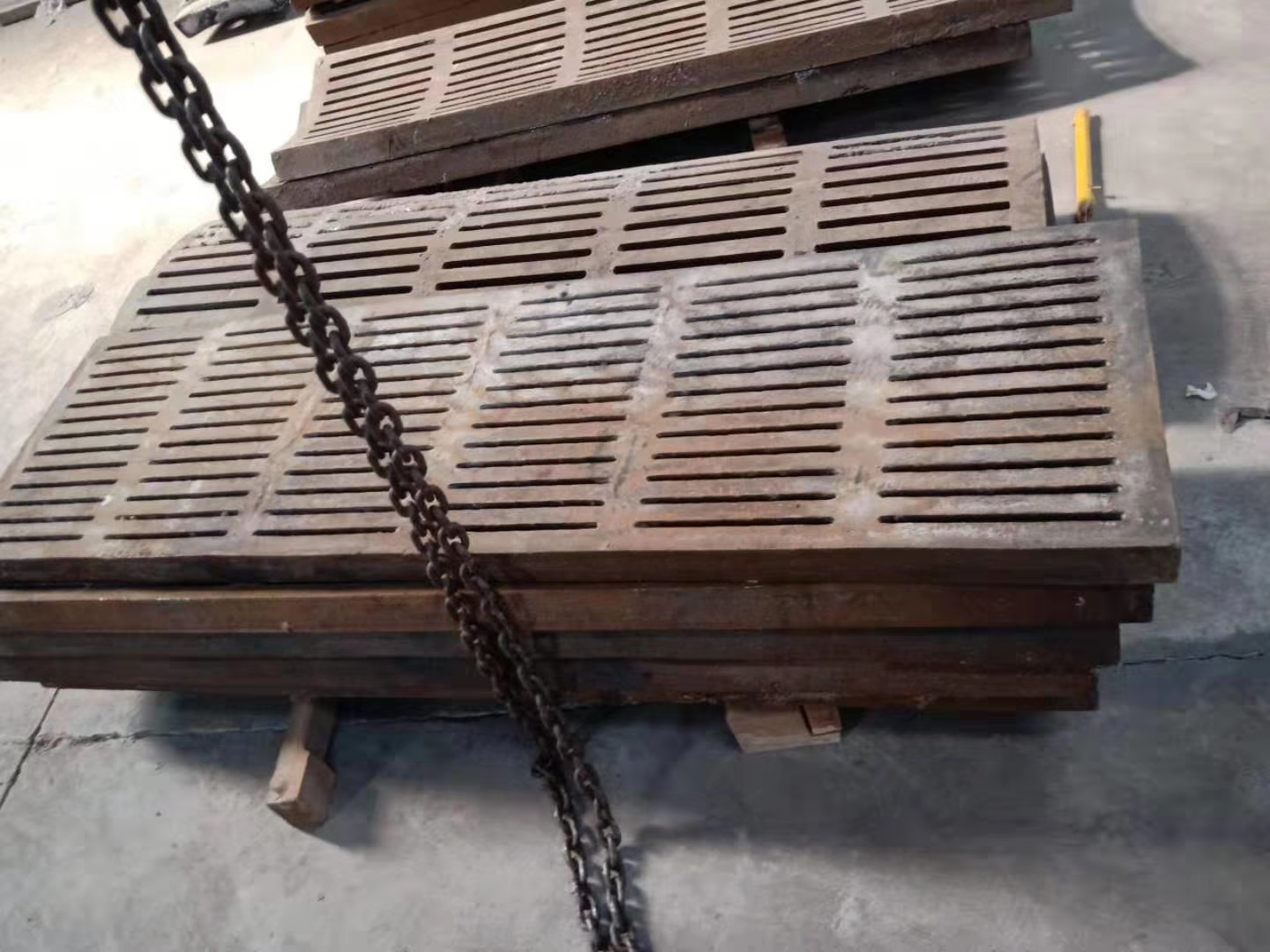 泉州泉港區石灰石環錘式破碎機錘頭PC1010破碎機錘頭