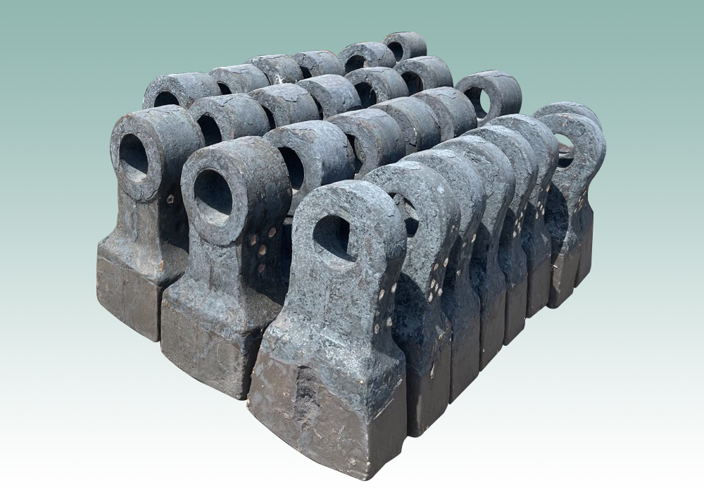 耐磨破碎機錘頭 雙金屬、陶瓷復(fù)合與耐磨合金錘頭的鑄造廠家選擇指南